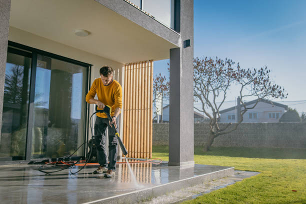 Best Pool Deck Cleaning in East Meadow, NY